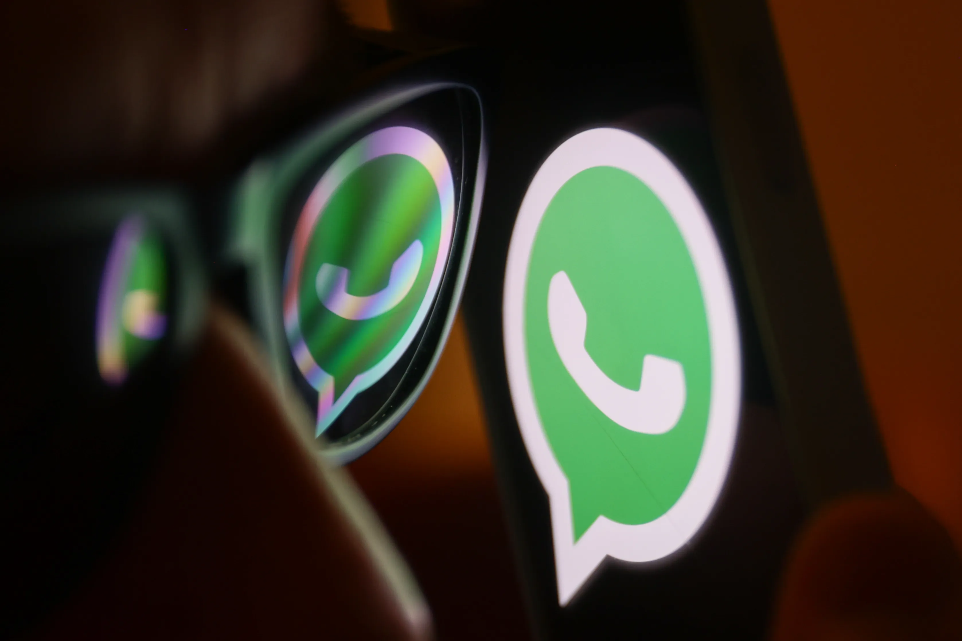 What Does a WhatsApp Advertising Account Mean? Common Uses and Risks Explained